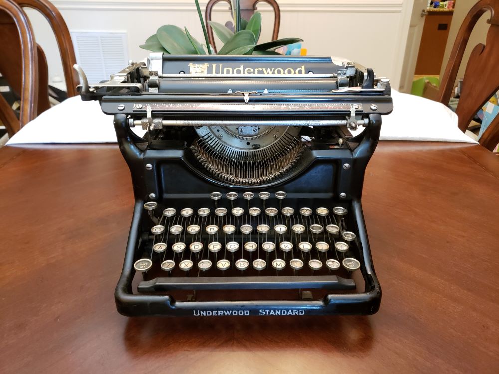 typewriter-image