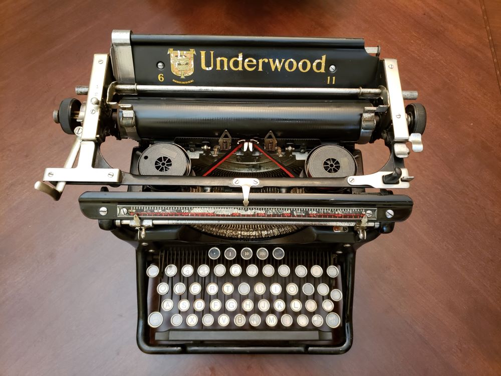 typewriter-image